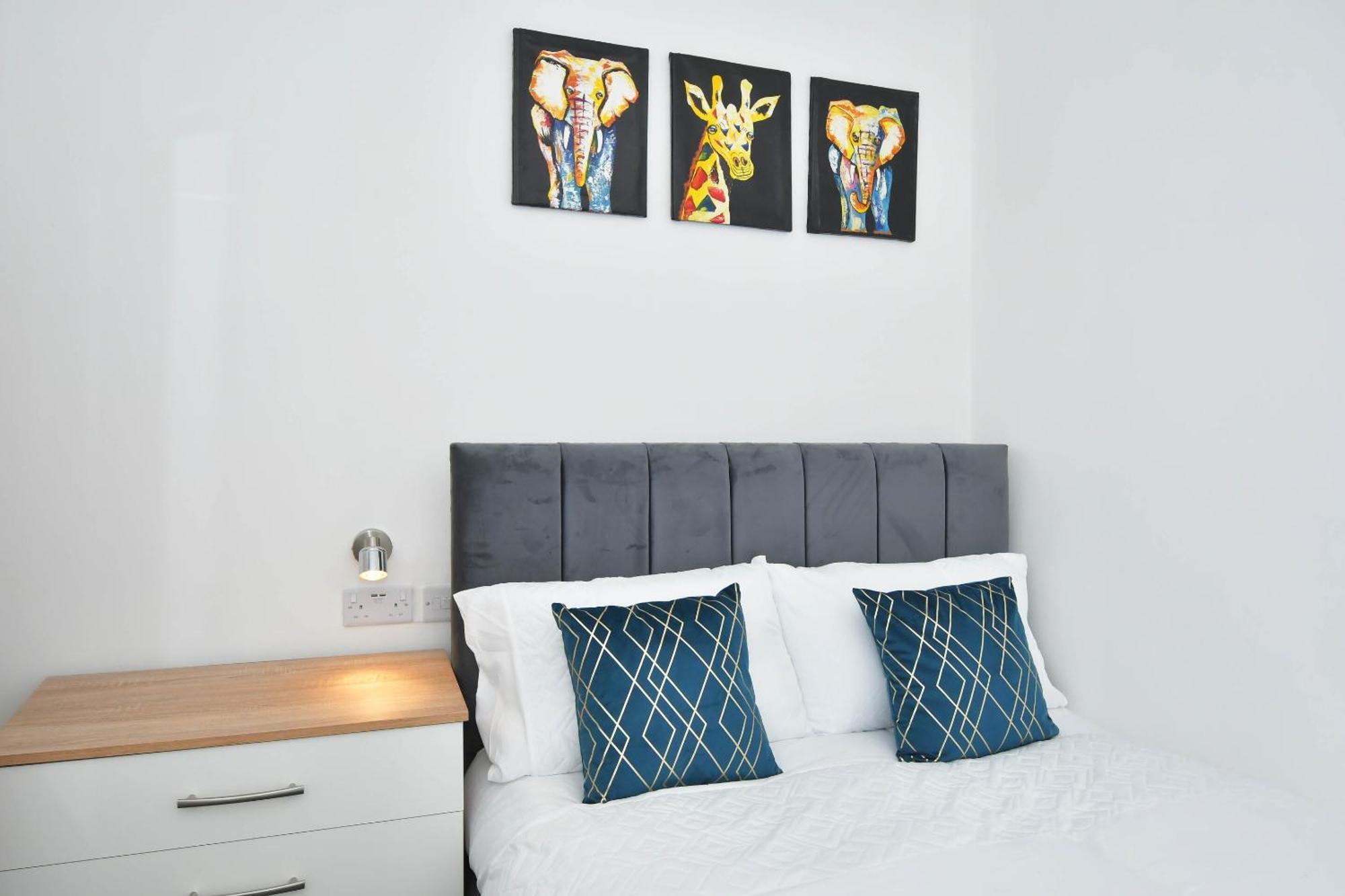 Townhouse @ 202 Walthall Street Crewe Oda fotoğraf
