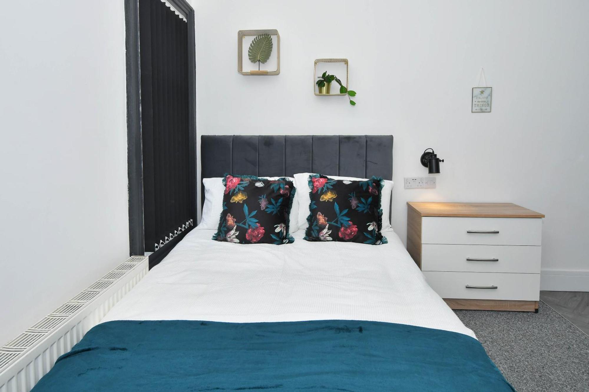 Townhouse @ 202 Walthall Street Crewe Dış mekan fotoğraf